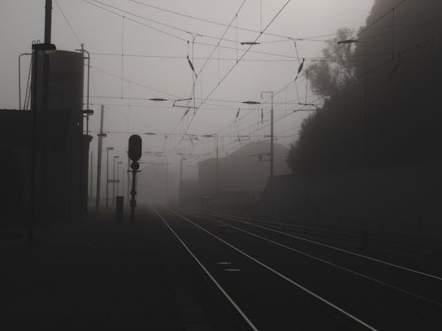 Track Delhi’s AQI